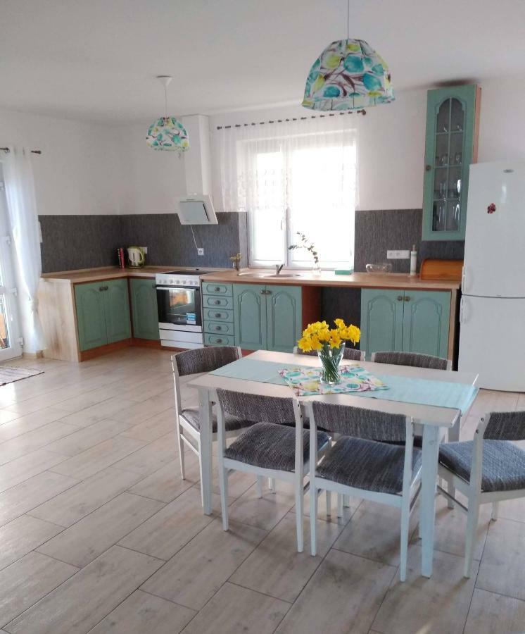 Rodzinny Apartament Na Kaszubach Brusy Extérieur photo